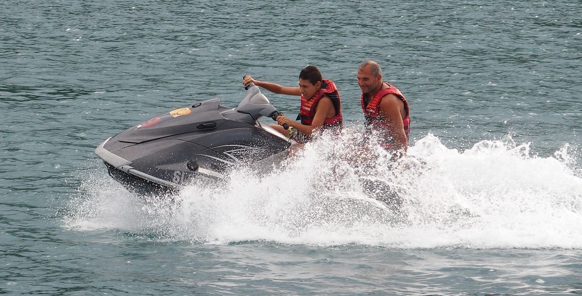 St. Lucia Rodney bay jet-ski karcsonyi ajndk